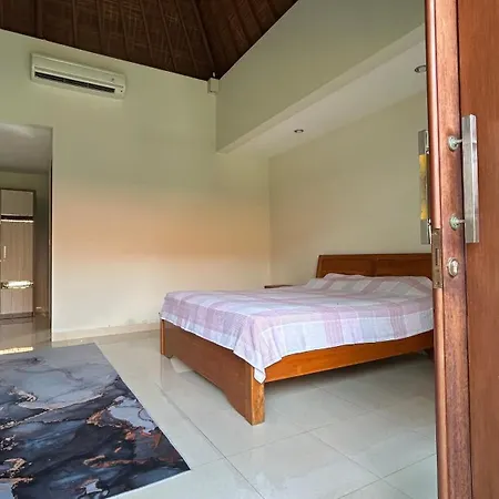 Villa Silver